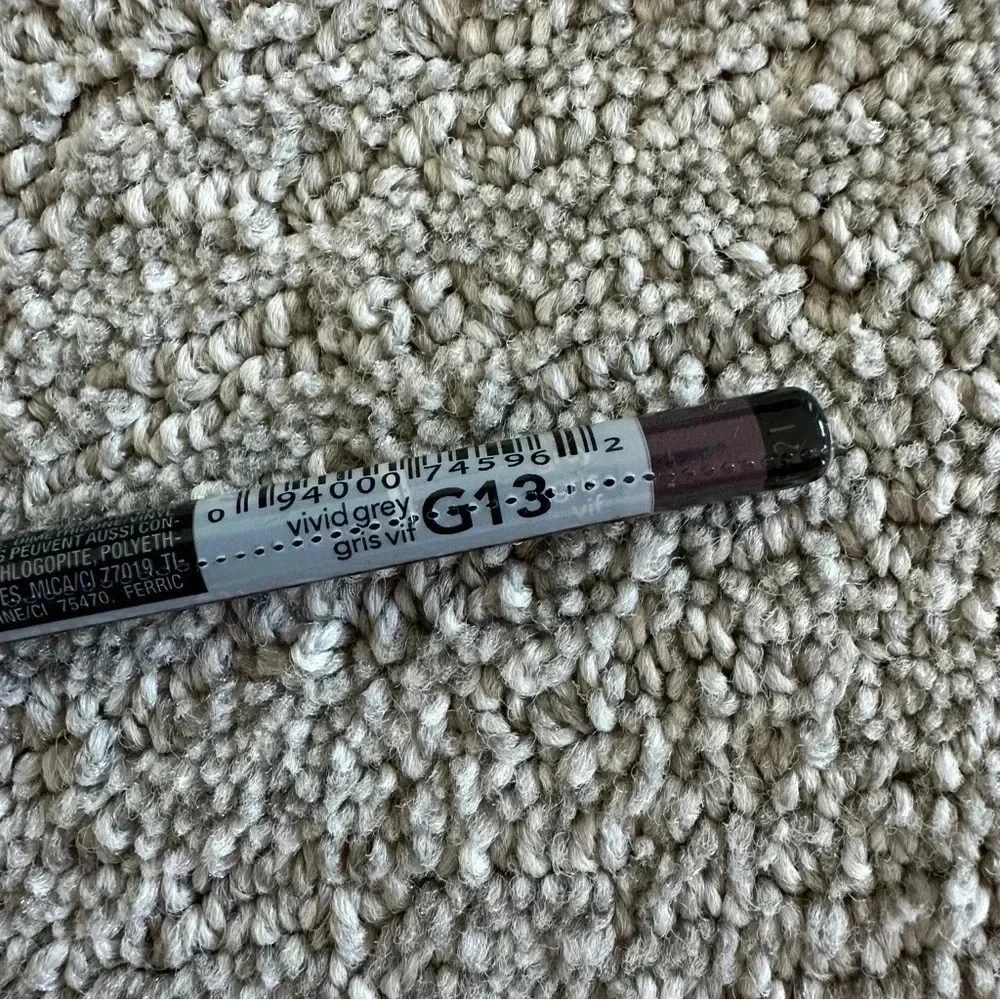 Avon Glimmersticks Chromes‎ Eye Liner - Vivid Grey